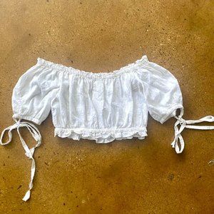 White off the shoulder cropped summer blouse top w tie sleeves- Anthropologie M